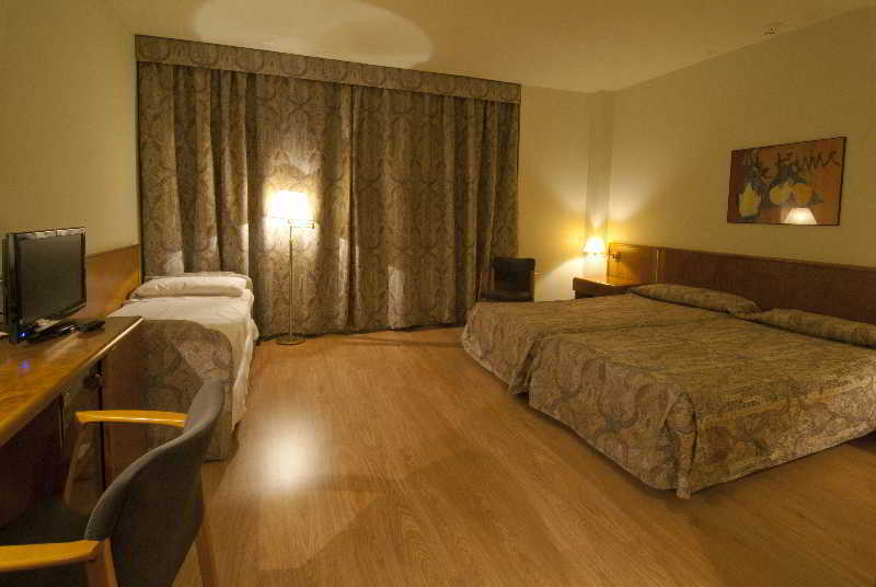 Hotel Domo Vilafranca del Penedès Exteriér fotografie