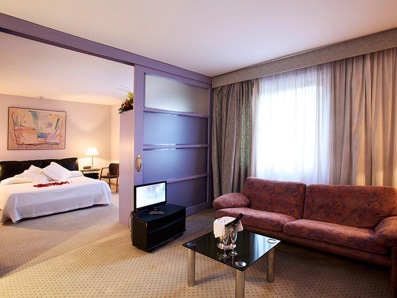 Hotel Domo Vilafranca del Penedès Exteriér fotografie
