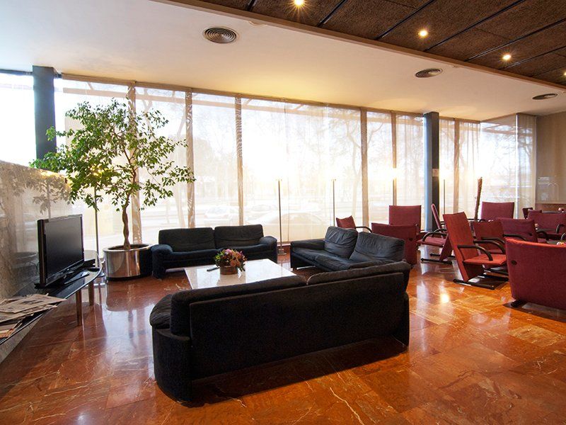 Hotel Domo Vilafranca del Penedès Exteriér fotografie